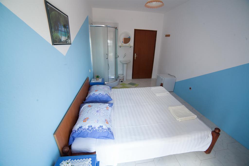 Guest House Aldin Ulcinj Exterior photo