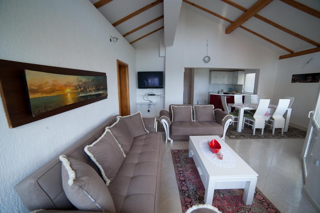 Guest House Aldin Ulcinj Exterior photo