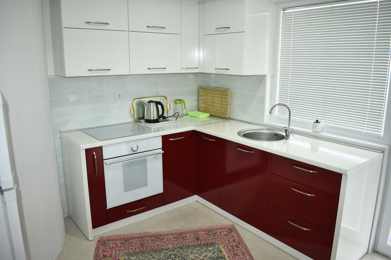 Guest House Aldin Ulcinj Exterior photo