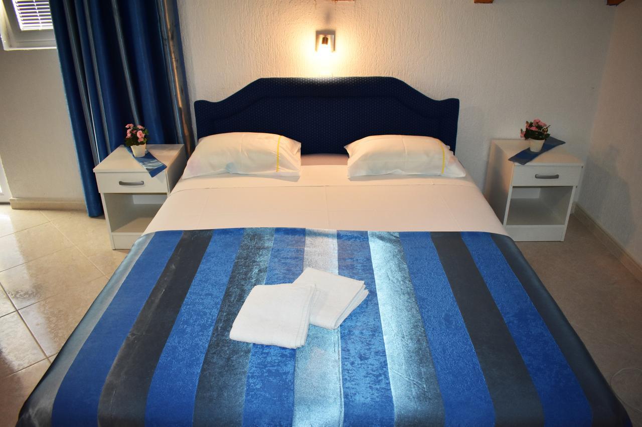 Guest House Aldin Ulcinj Exterior photo